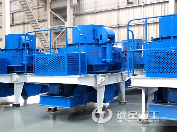 整齊擺放的制砂機