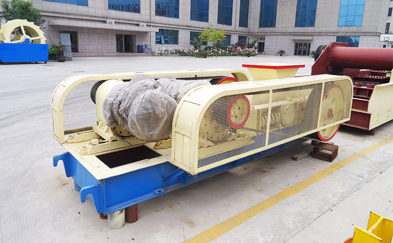 對(duì)輥式破碎機(jī)